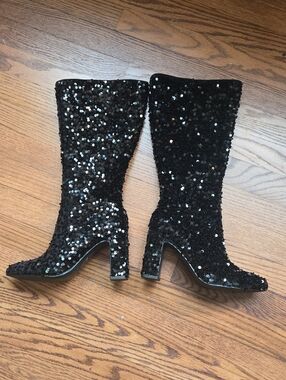 Black Sequin Tall Block Heel Boots Side Zipper Size   7 NEW